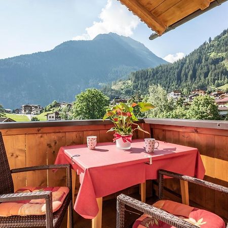 Haus Sieglinde Apartment Финкенберг Екстериор снимка