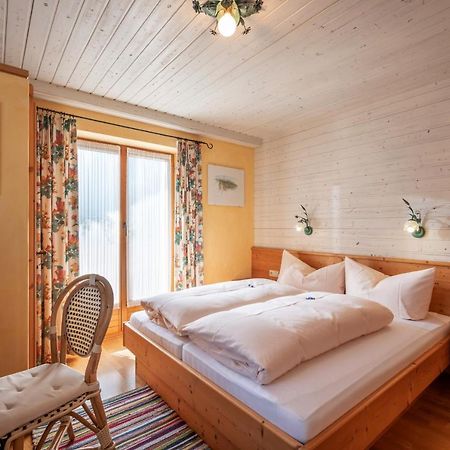 Haus Sieglinde Apartment Финкенберг Екстериор снимка