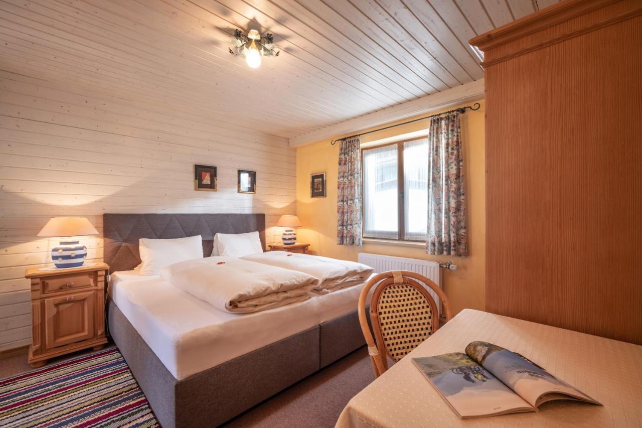 Haus Sieglinde Apartment Финкенберг Екстериор снимка